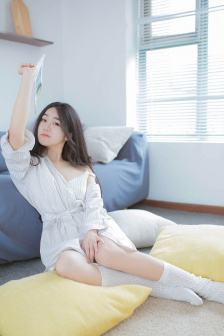 教室又被C尿了